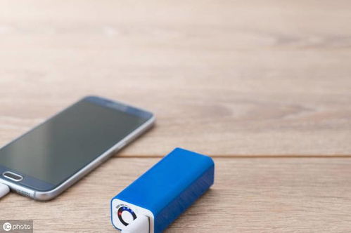 移動電源開關上的IN和OUT表示什么意思？